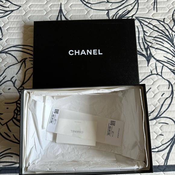 Chanel shoes box - Picture 6 of 6